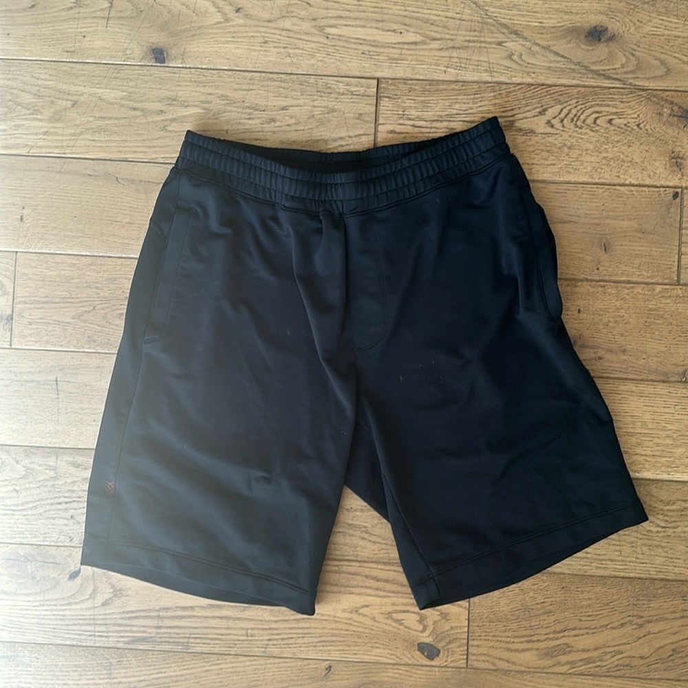 Rhone 9" Micro Terry Short - Black / Medium